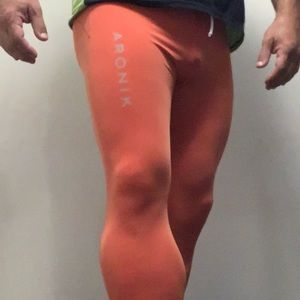 Men’s orange tights